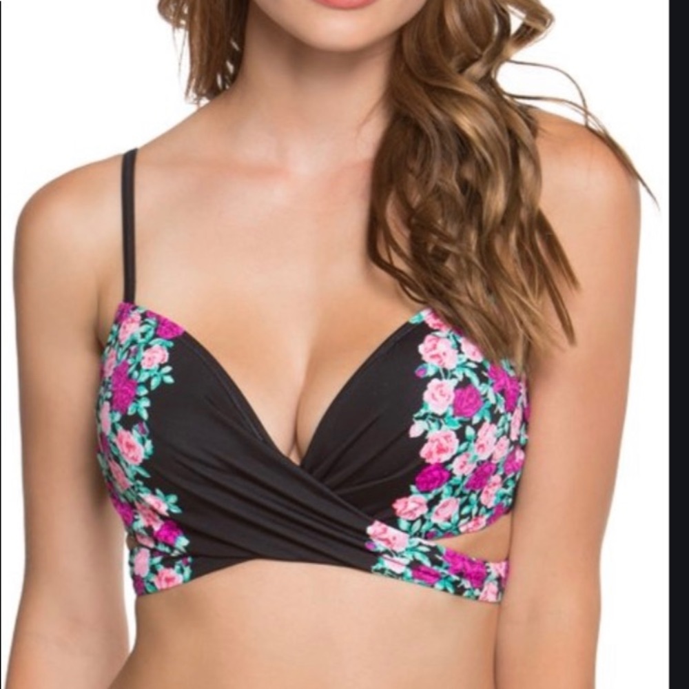 BETSEY JOHNSON NWT Black Ballerina Rose Bikini Top